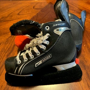 Bauer Nike Supreme One05 Size 5R