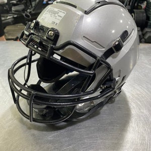 Used Schutt F7 2023 Youth Lg Football Helmets 11605-s000182192