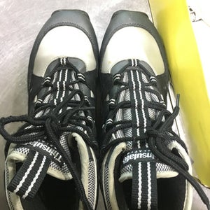 Used Fischer W 06.5-07 Jr 4.5-05 Men's Cross Country Ski Boots 11605-c000156865