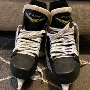 2019 CCM Tacks 2092 Hockey Skates Regular Width Size 6 (Used)