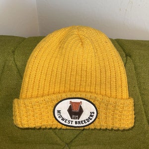 Vintage MIDWEST BREEDERS Cattle Farm Cow Patch Beanie Winter Hat Cap 1980s