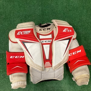 Intermediate Small CCM Extreme Flex Shield E2.9 Goalie Chest Protector (Used)