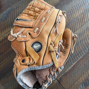 Nike Right Hand Throw Pitcher's Diamond Ready 12" (Used)