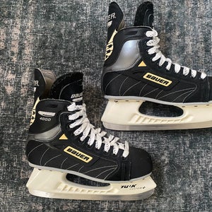 Bauer Supreme 4000 Regular Width   7.5 (Used)