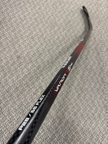 Bauer Vapor X5 Pro 65 flex P28 curve right hand stick