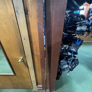 Senior Sher-Wood Right Handed Rekker Legend Pro PP28  (New)
