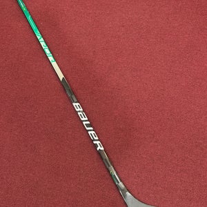 Bauer Left Hand Vapor Hyperlite P28 Pro Stock (New) Stick Item#GHYT