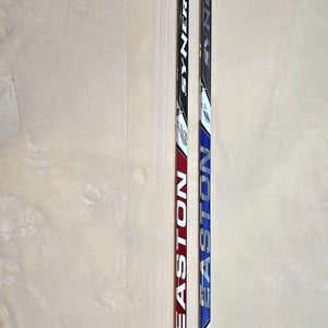 BUNDLE SALES ONLY - SC6 Grip Int.Forsberg 65 /Synergy ST Non-Grip Int.Forsberg 65 RH Hockey Stick