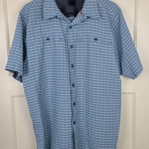 The North Face Mens Size: L Blue Plaid Short Sleeve Button Up Hiking Shirt