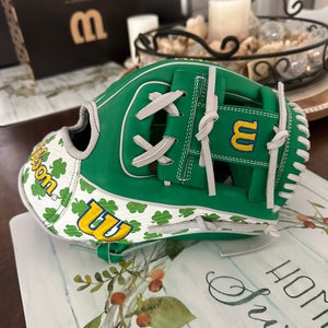 Wilson A2000 11.5” Shamrock MDA Series Glove