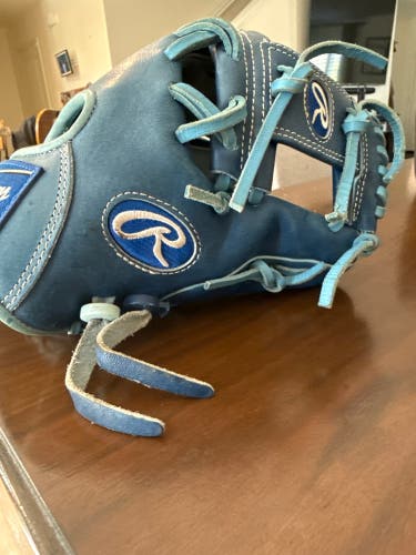 Rawlings Right Hand Throw Infield Heart of the Hide 11.5" (Used)