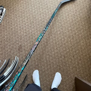BRAND NEW Bauer Twitch 65 Flex Senior P92