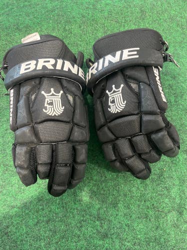 Black Brine King Superlight II Lacrosse Goalie Gloves | Size: 13" (Used)