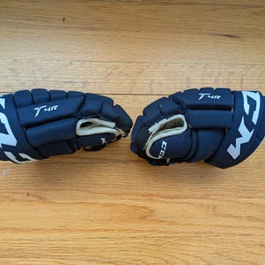 CCM T 4R Gloves 10" (Used)