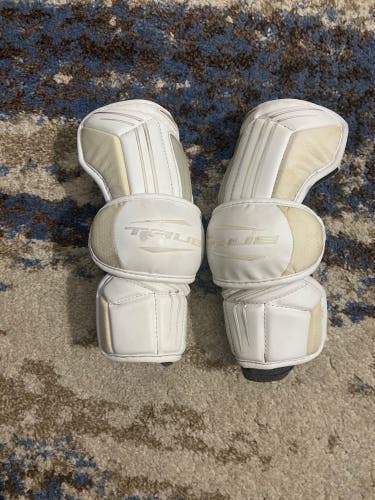 XS Youth True ZeroLyte (Used)