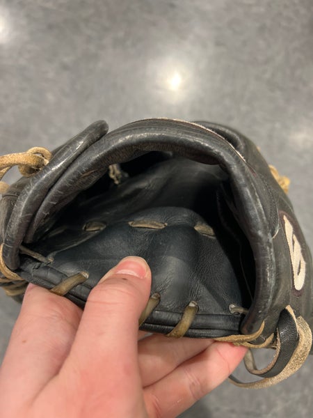 Wilson A2000 DP15 Infield Baseball Glove 11.5" (Used)