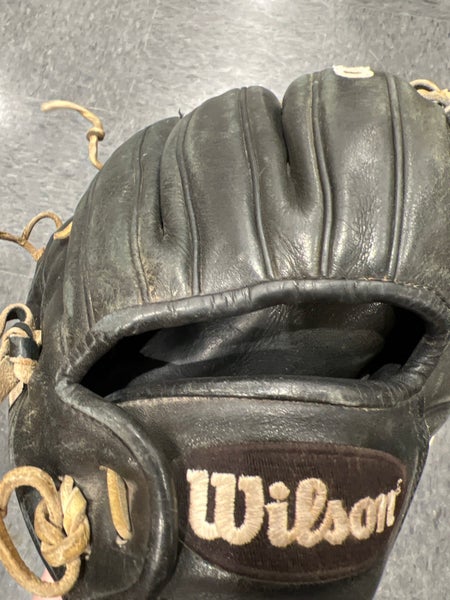 Wilson A2000 DP15 Infield Baseball Glove 11.5" (Used)