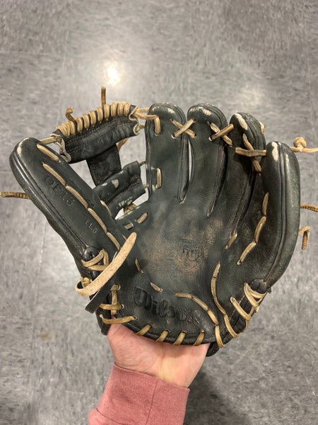 Wilson A2000 DP15 Infield Baseball Glove 11.5" (Used)