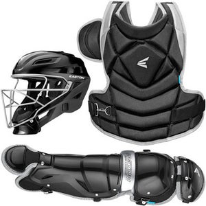 New EASTON JENN SCHRO FUNDAMENTALFASTPITCH SOFTBALL CATCHER KIT BLACK SMALL 11835-EASE00682300