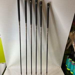 Used Cobra Gravity Back Mens Iron Set Rh 5i-pw 11859-s000018523
