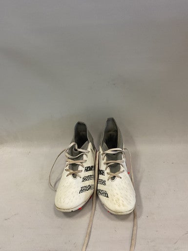 Used Adidas Soccer Cleats White Junior 04 11859-s000020125