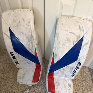 2021 Medium Bauer Vapor 3X Goalie Leg Pads (Used)