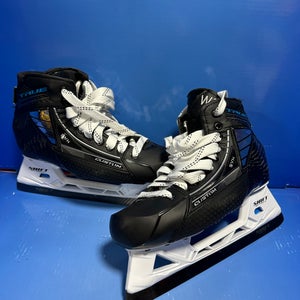 New Senior True SVH Pro Return 2 piece Size 10 Black Goalie Skate with Custom Tongues [21010031]
