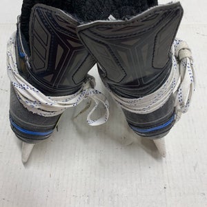 Used Bauer NEXUS 6000 Youth 10.0 Ice Skates / Ice Hockey Skates 11613-S000074252
