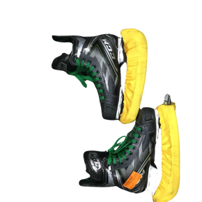 Used CCM RIBCOR PLATINUM Intermediate 5.0 Ice Hockey Skates 11613-S000131668