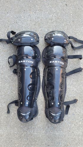 Easton Catcher's Leg Guards 16"(New)