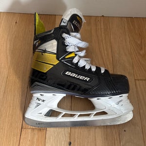 Bauer Supreme 3S Regular Width Size 3 (Used)