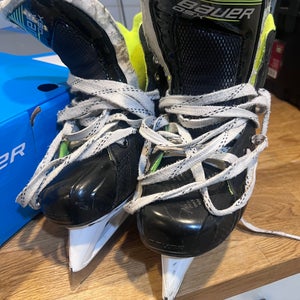 Bauer GSX Regular Width 5.5 (Used)