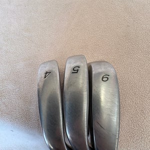 Men's TaylorMade Rac OS Right Handed Iron Set Regular Flex Steel Shaft (Used)