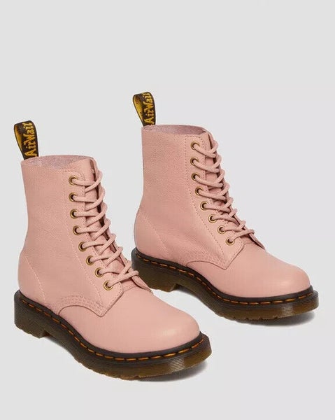Dr. Martens 1460 Pascal 26802329 Boots Women's US 9 Peach Beige Leather LR3942
