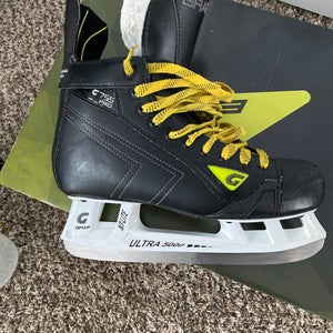 2023 Graf G755 Pro Regular Width   9.5 (Used)