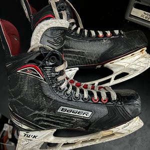 Bauer Vapor X700 8D