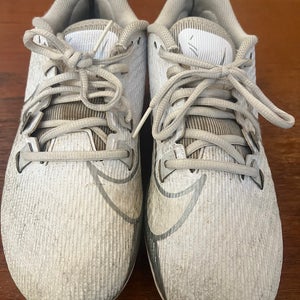 White Men's Size M 8.5 (W 9.5) Adult Nike Vapor Speed (Used)