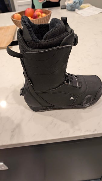 Men's Size M 11.0 (W 12.0) Burton Ruler StepOn Snowboard Boots Medium Flex All Mountain (Used)