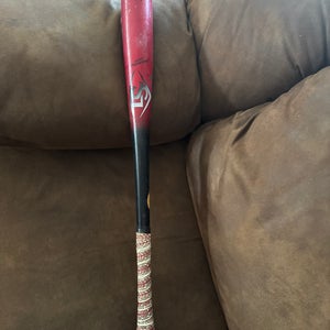 Great Black/red Wood Bat