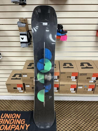 Burton Custom Board Men's All Mountain Snowboard 158cm 24/25