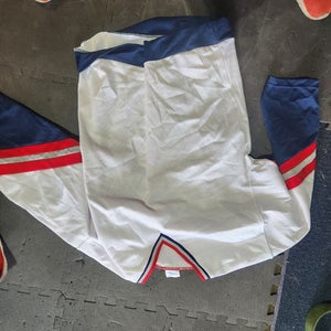 White Men's Large Aero Tech Designs (Used)