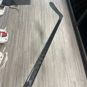 Youth  Blackout Left Hand P28  (New) Hockey Stick
