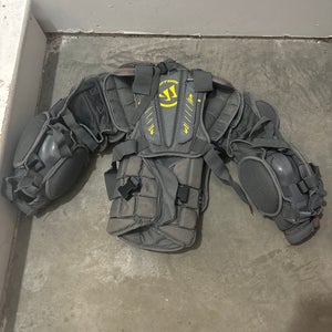 Warrior small/medium goalie chest protector