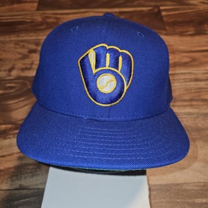 Vintage Milwaukee Brewers MLB Sports New Era Wool Blend Blue Fitted Hat 7 5/8