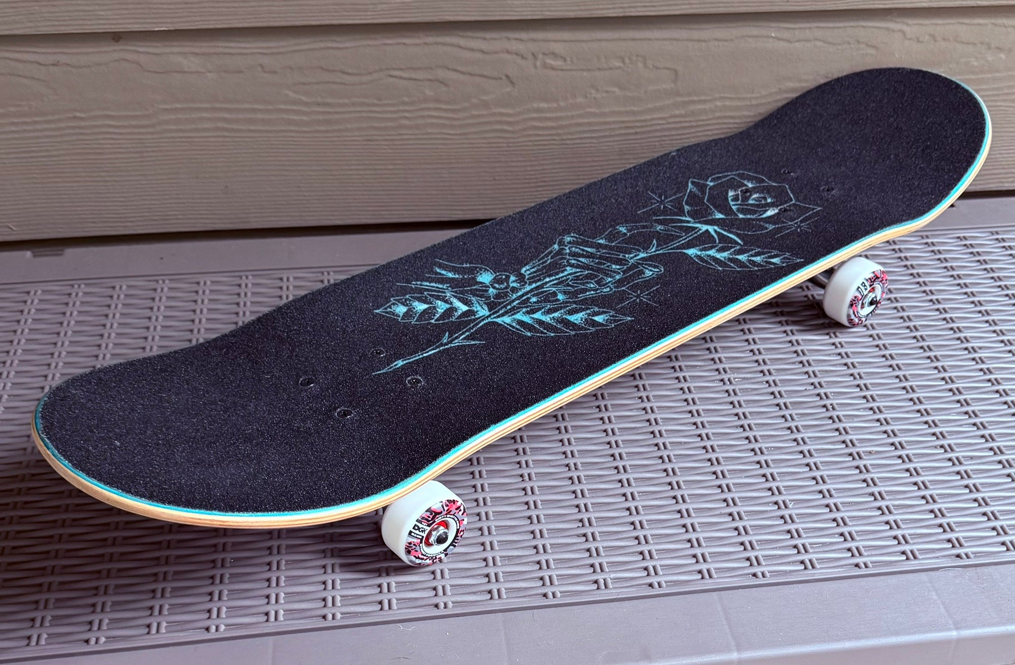 スケートボード PRIMITIVE R.NEAL GOLD VIPER DECK - 8.0 Primitive Neal Viper Holofoil Skateboard Deck Gold 8.38