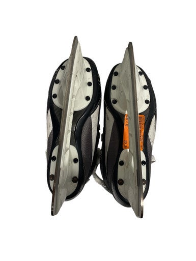 Used Bauer VAPOR X 3.0 Junior Hockey Skate Junior 02 11847-S000024121