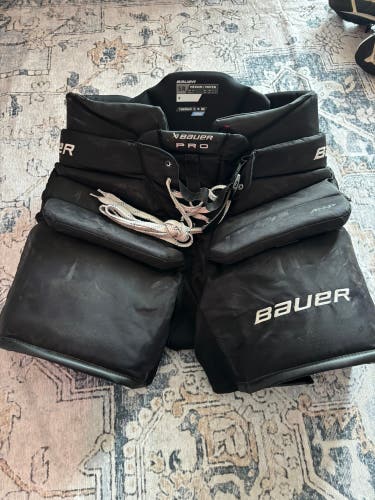 Senior Medium Bauer Pro (Used)