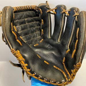Vintage Cooper Black Diamond 204 Right Hand Throw Baseball Glove 10”