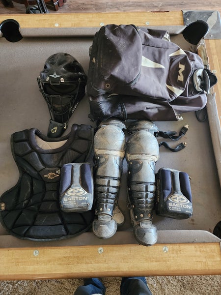 Easton Catcher's Set (Used)