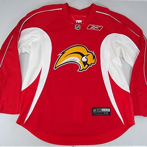 Buffalo Sabers Red Practice Jersey Size 54 Men's Reebok Jersey (Used)